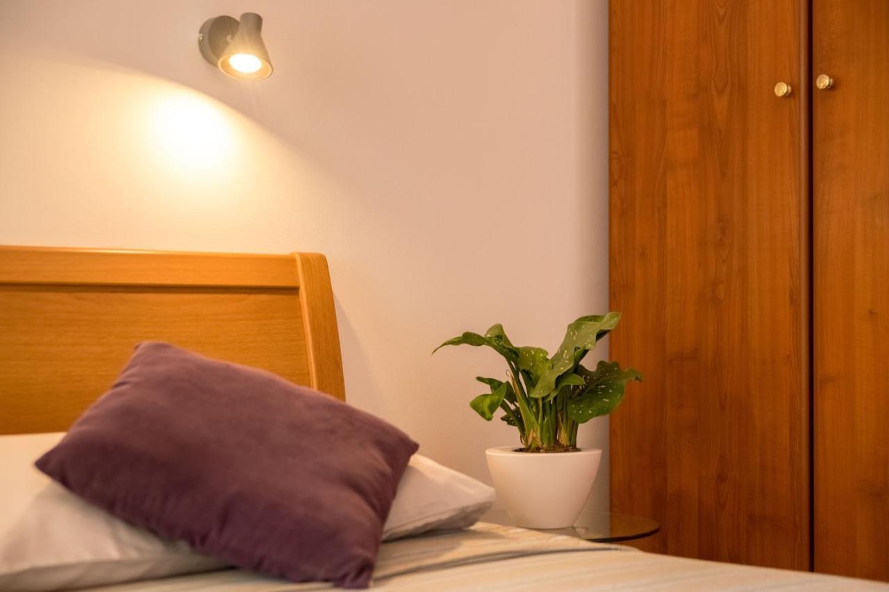 Terra Magica Deluxe Or With Private Parking, Terrace And Sea View Apartament Rijeka