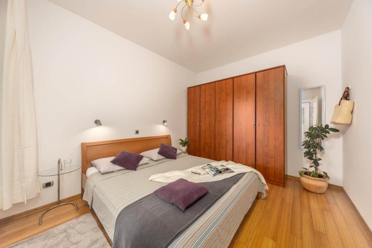 Terra Magica Deluxe Or With Private Parking, Terrace And Sea View Apartament