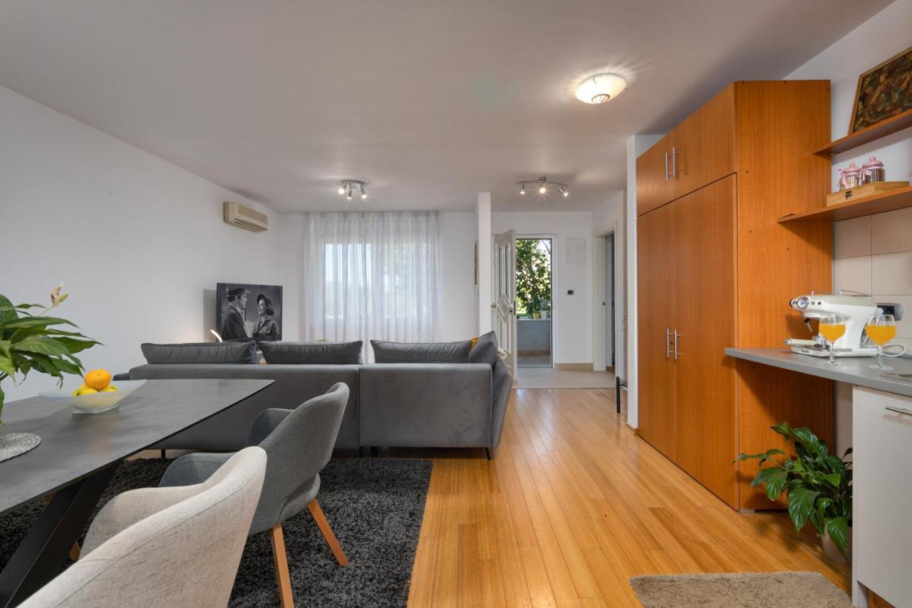 Terra Magica Deluxe Or With Private Parking, Terrace And Sea View Appartement *