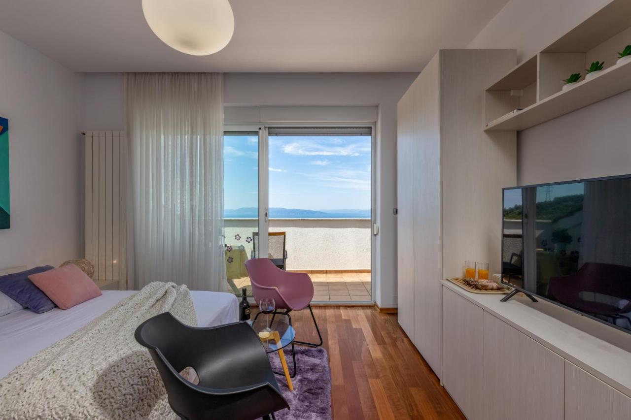 Terra Magica Deluxe Or With Private Parking, Terrace And Sea View Apartament